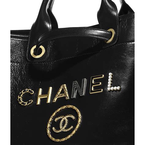 bolso shopping chanel|bolso Chanel original.